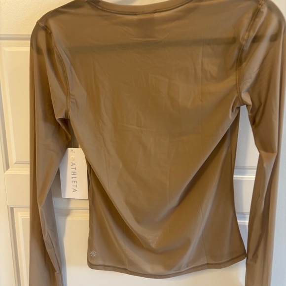 Athleta tan mesh top - Picture 3 of 4